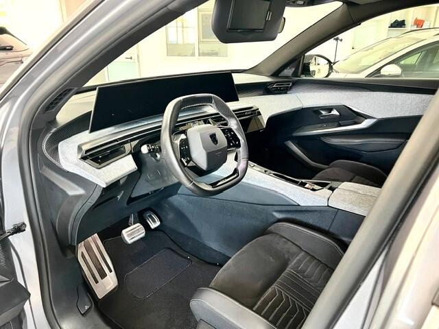 Peugeot 3008 Hybrid 136 e-DCS6 GT