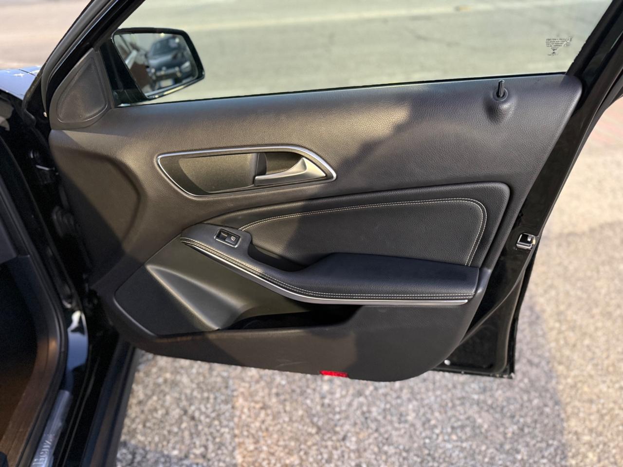 Mercedes-benz GLA 200 d Automatic Sport