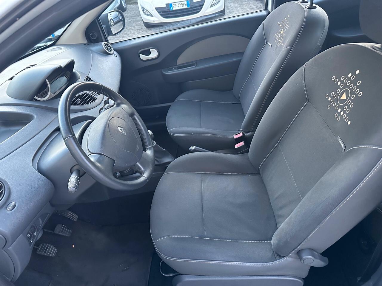 Renault Twingo 1.2 16V LEV Yahoo!