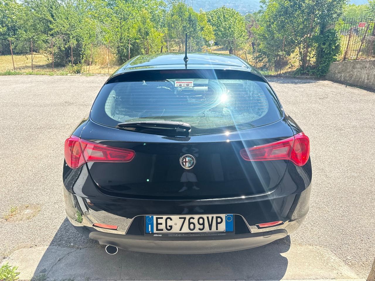 Alfa Romeo Giulietta 1.6 JTDm-2 105 CV Distinctive
