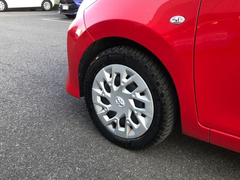 Toyota Aygo 1.0 VVT-i x-play