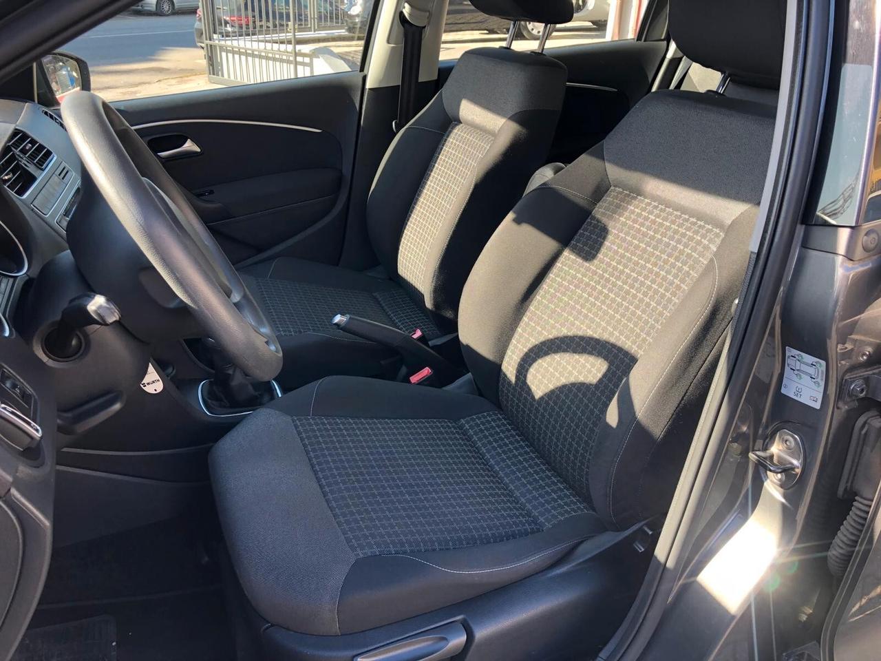 Volkswagen Polo 1.0 MPI 75 CV 5p. Comfortline ADATTA X NEOPATENTATI 1° PROPRIETARIO GARANZIA COMPLETA DELLA CONFORMGEST PER 12 MESI RINNOVABILE FINO A 36 MESI!!!