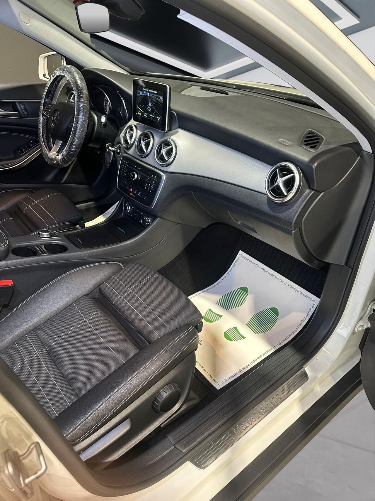 Mercedes-benz GLA 180 d Business