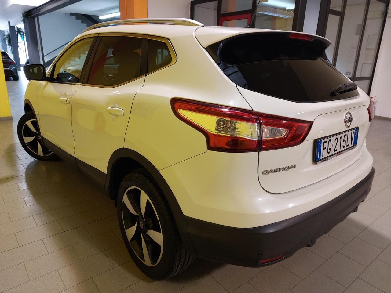 Nissan Qashqai 1.5 DCI TEKNA 110CV E6