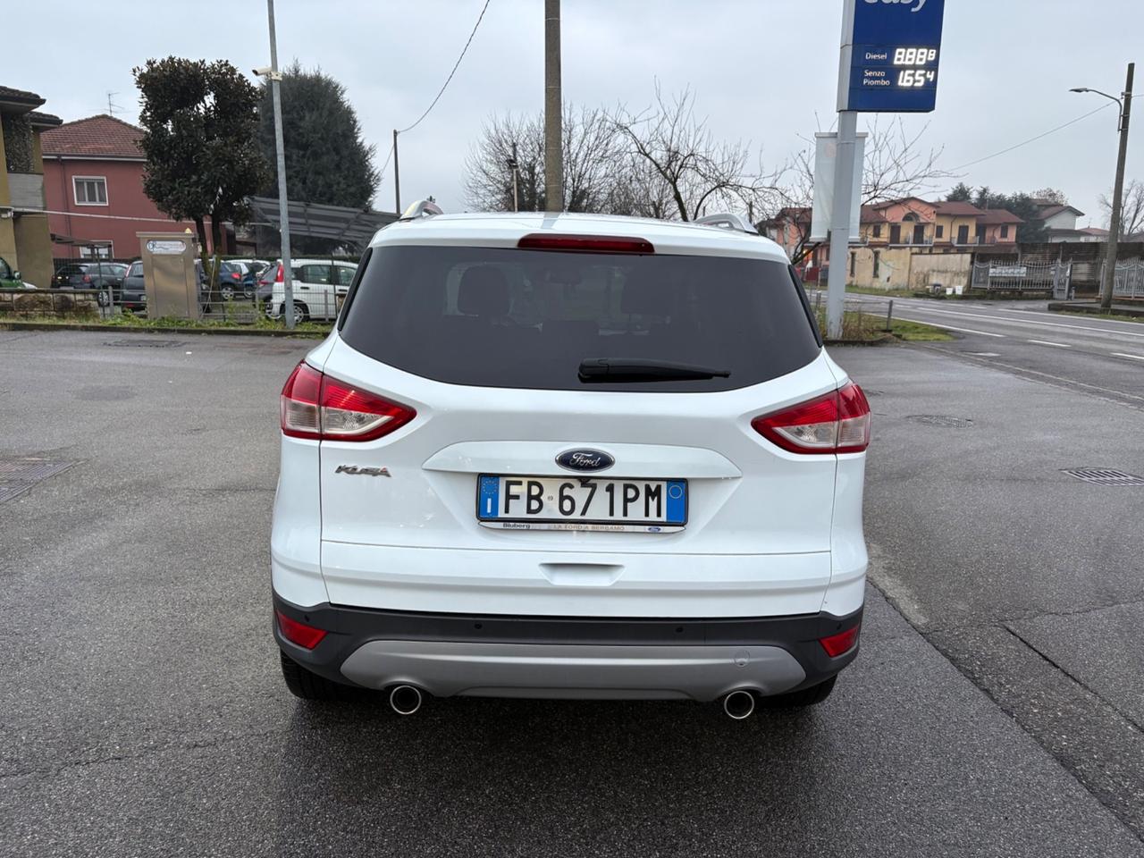 Ford Kuga 2.0 TDCI 150 CV S&S 4WD Powershift Titanium