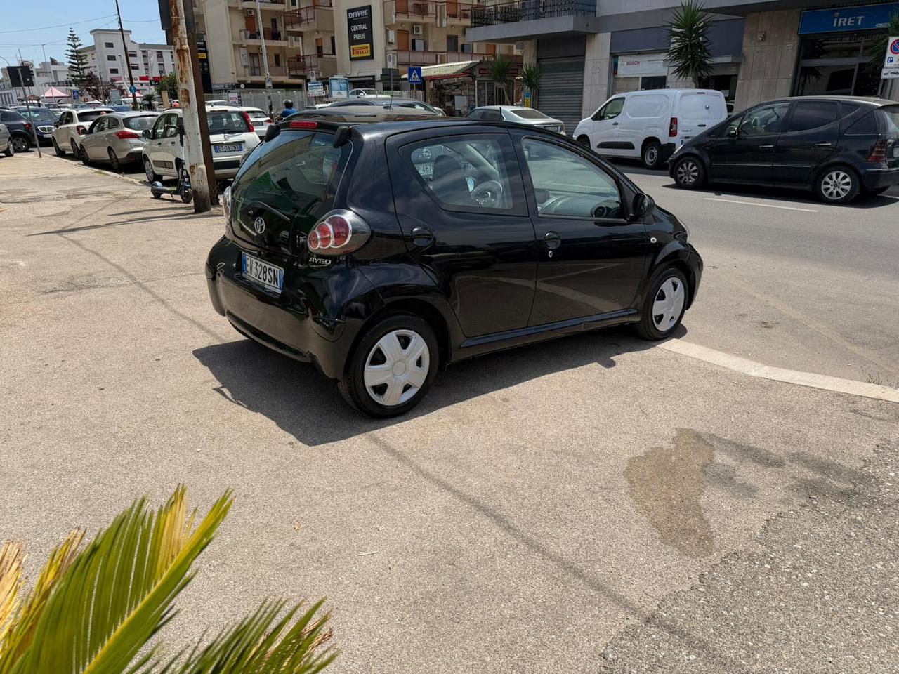 Toyota Aygo 1.0 12V VVT-i 5 porte Now Connect