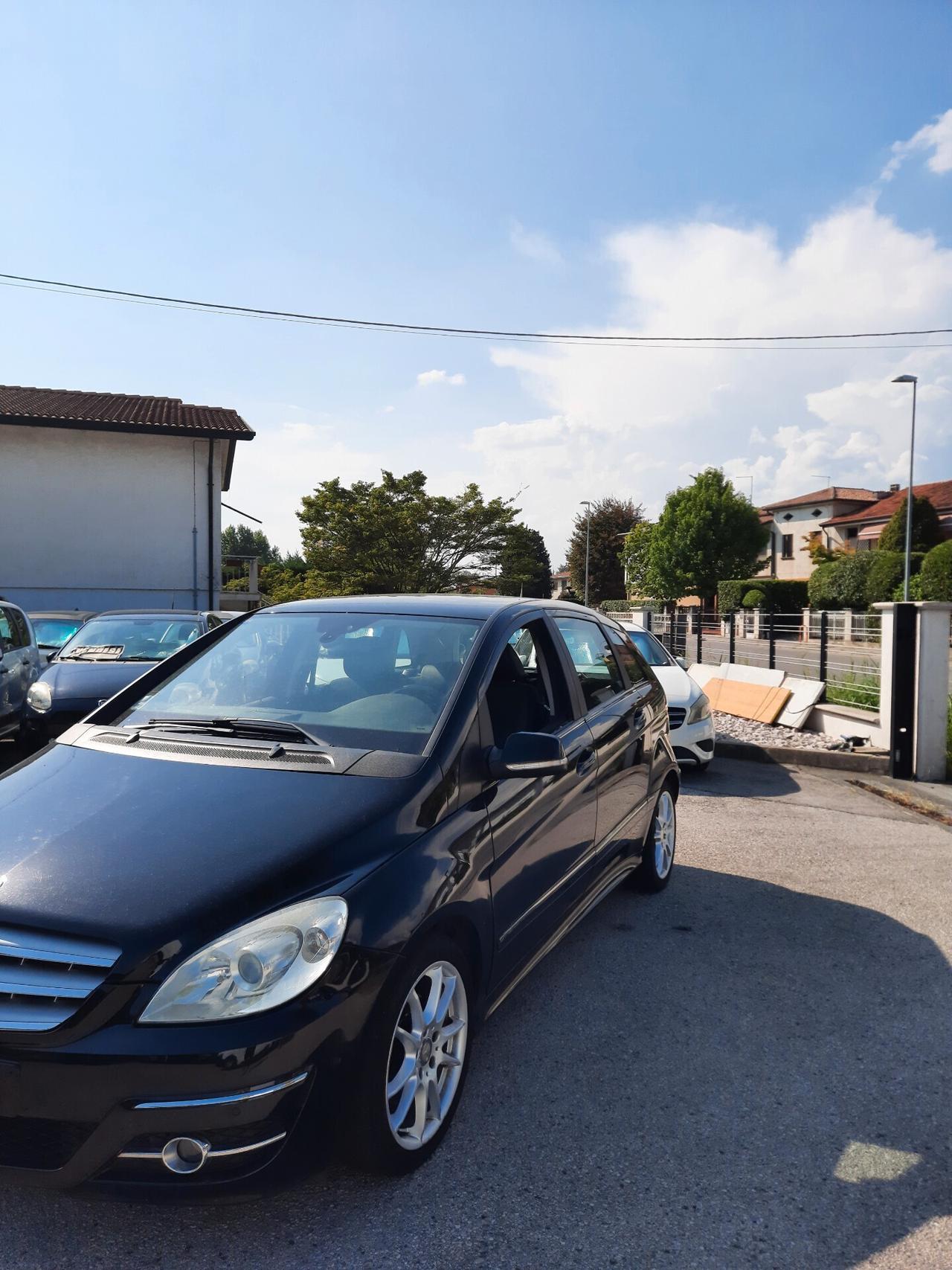 Mercedes-benz B 180 B 180 CDI Premium