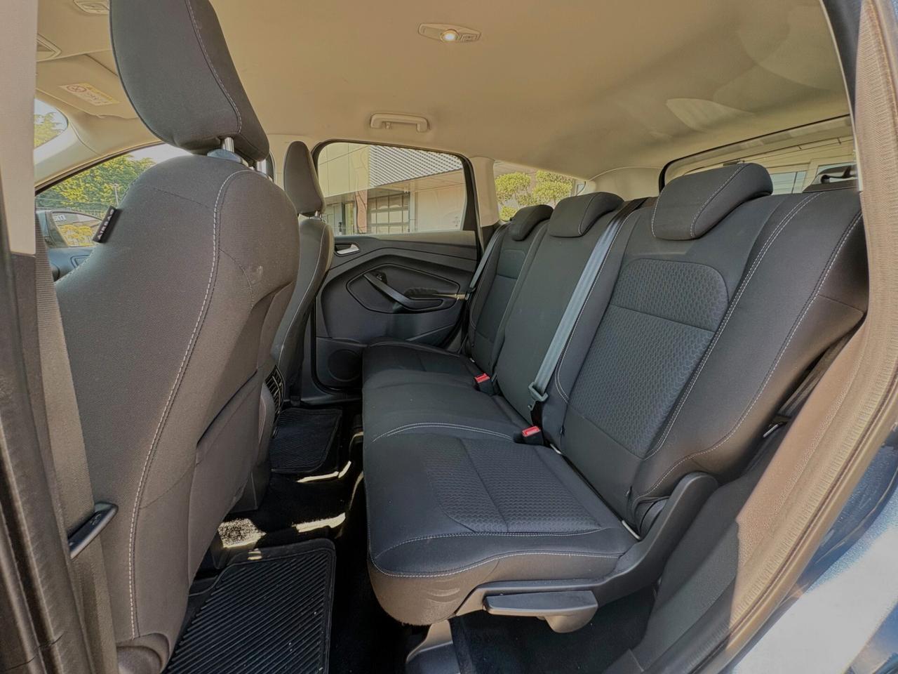 Ford Kuga 1.5 TDCI 120 CV S&S 2WD Business