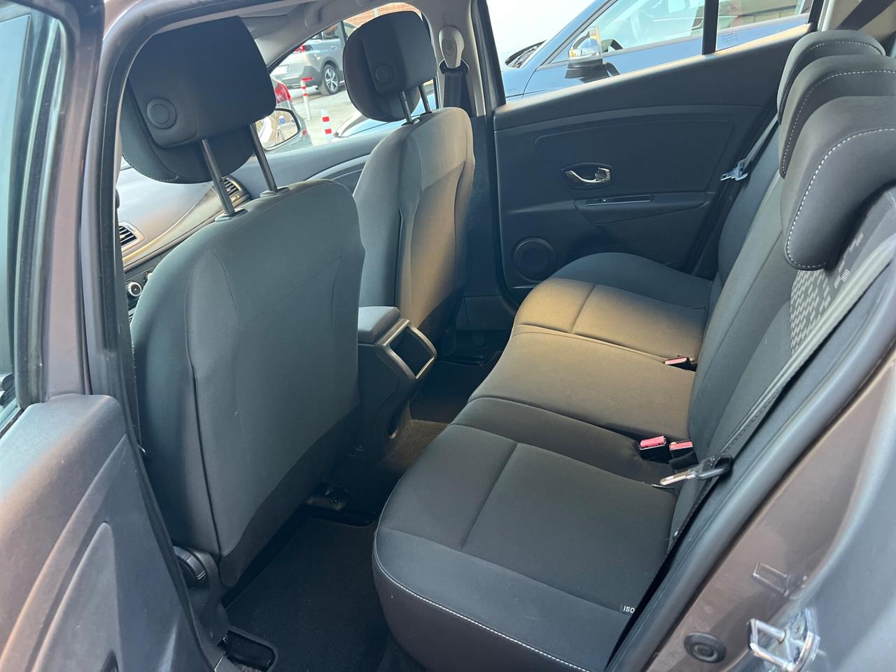 Renault Megane Mégane 1.5 d per NEOP - Garanzia 12 Mesi