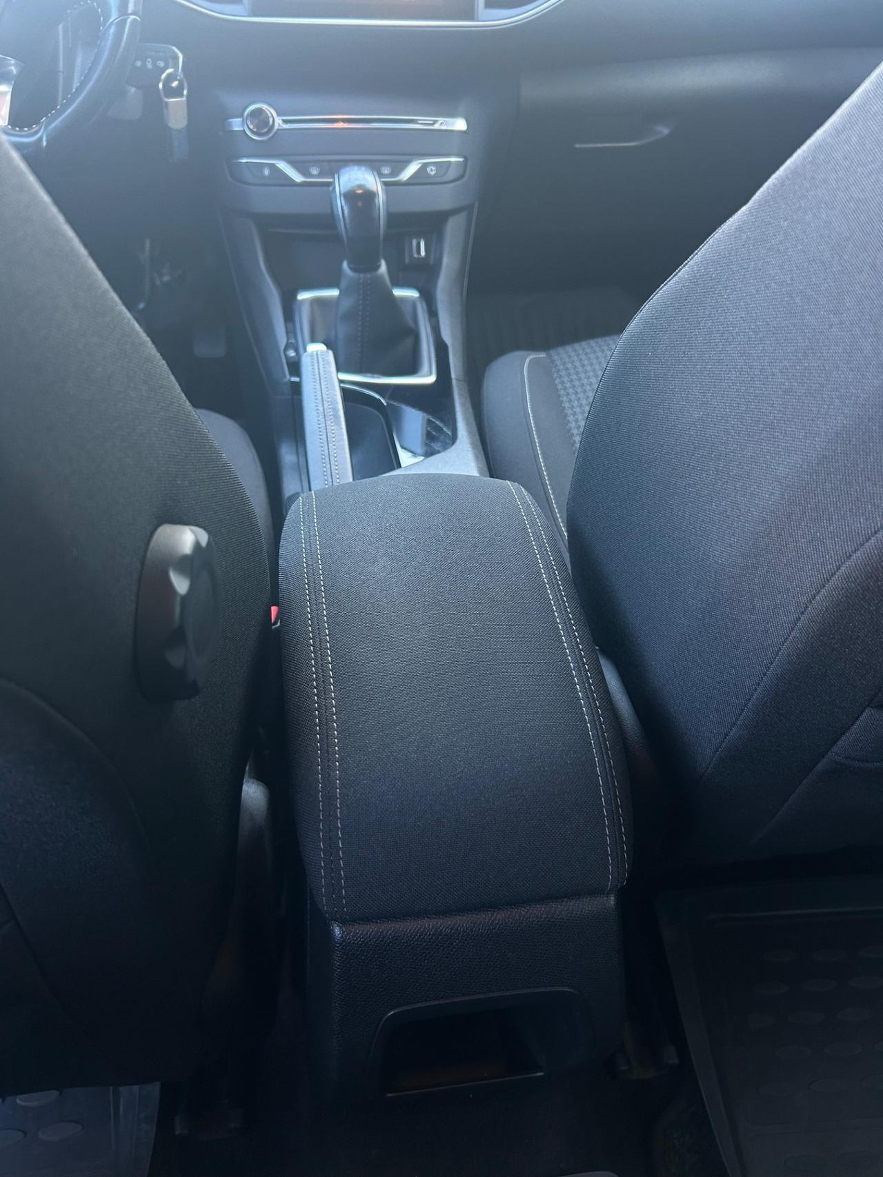 Peugeot 308 BlueHDi 100 S&S SW Business UNICO PROP KM 76000