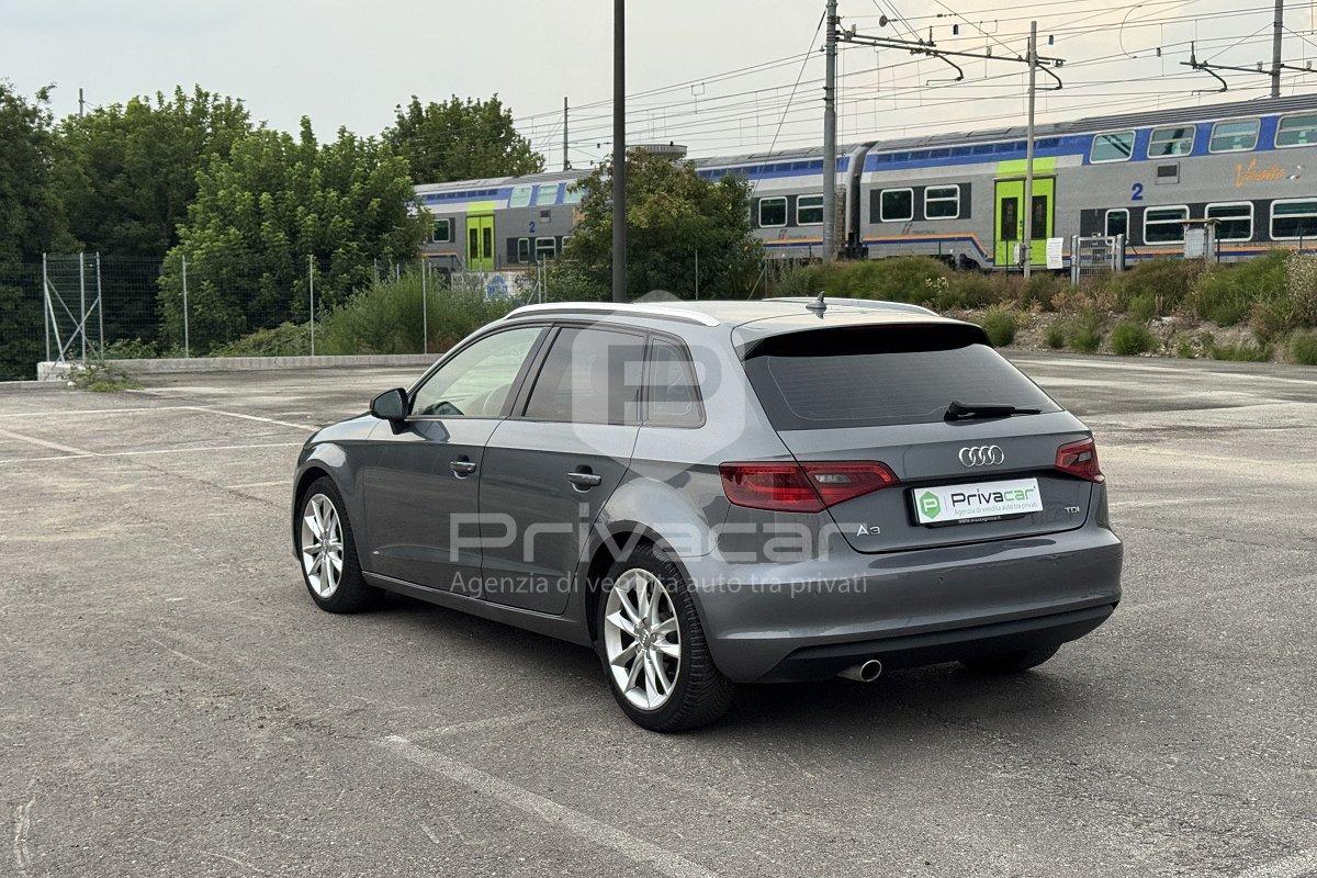 AUDI A3 1.6 TDI clean diesel Ambiente