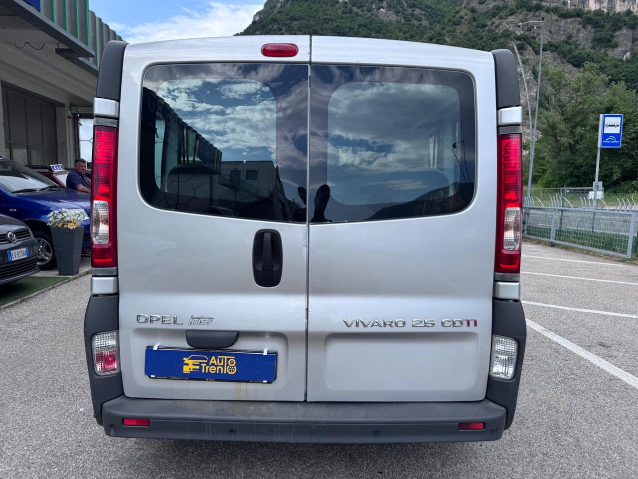 Opel Vivaro 27 2.5 CDTI PC-TN Combi 9 posti Fap