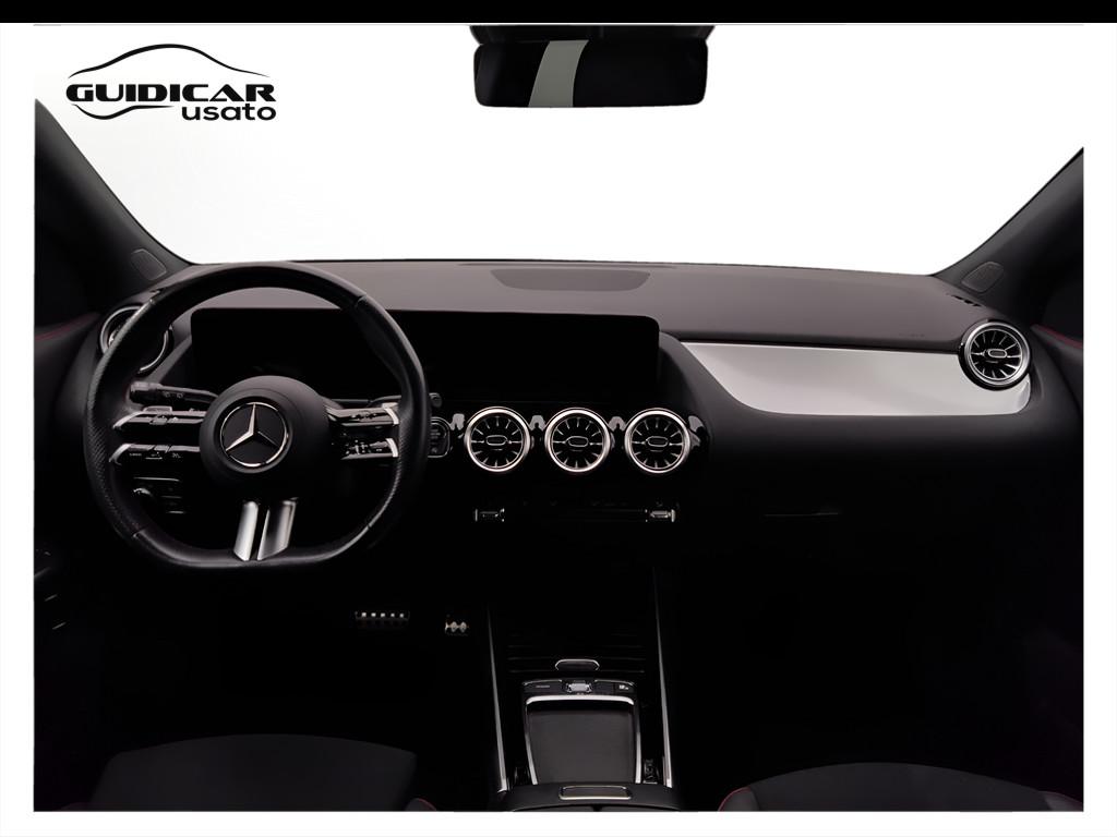 Mercedes-Benz GLA-H247 2023 - GLA 200 d AMG Line Advanced Plus 4matic auto