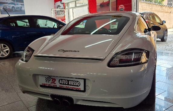 Porsche Cayman 2.7