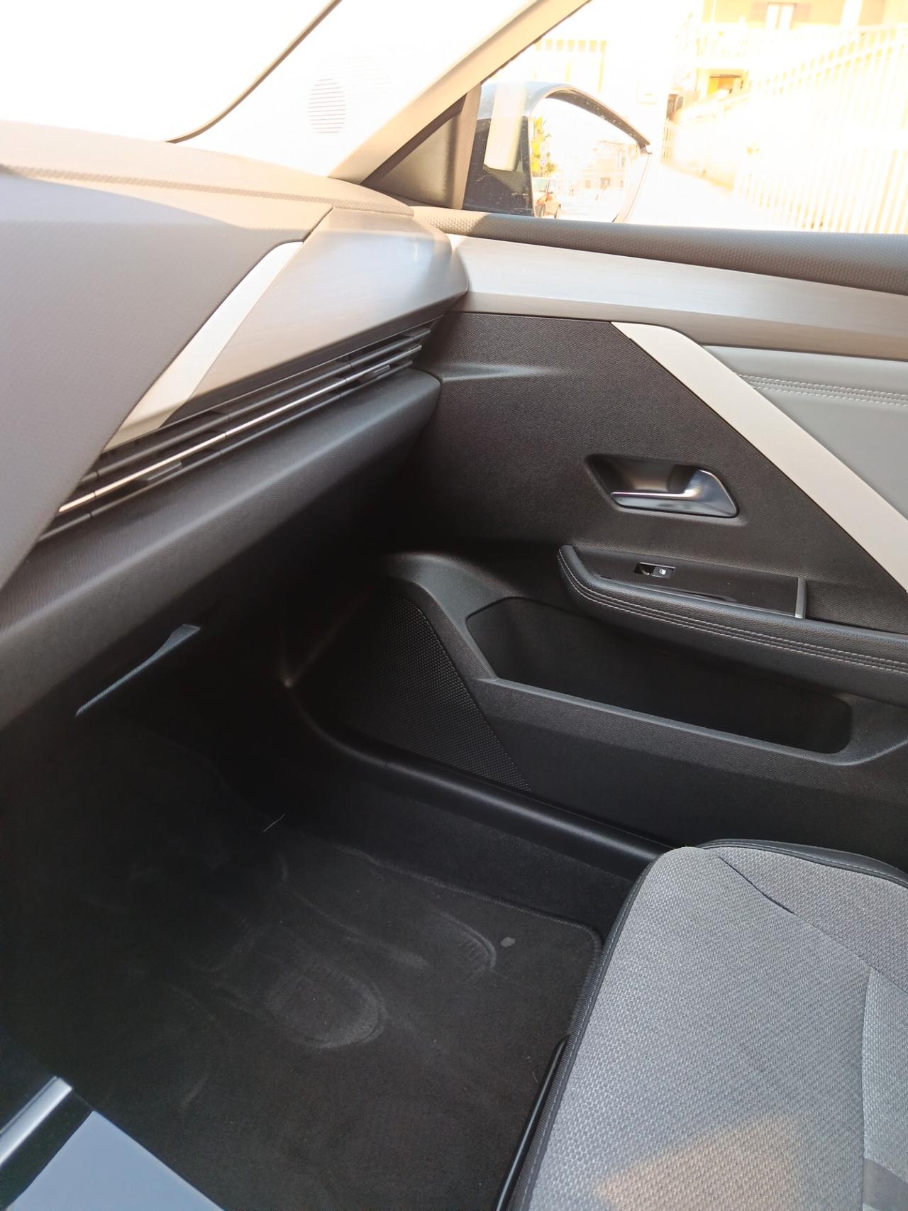 Opel Astra 1.5 Turbo Diesel 130 CV AT8 Business Elegance