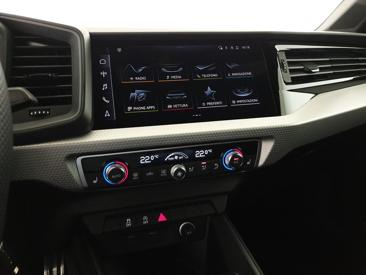 Sportback 35TFSI 150CV S tronic Identity Black