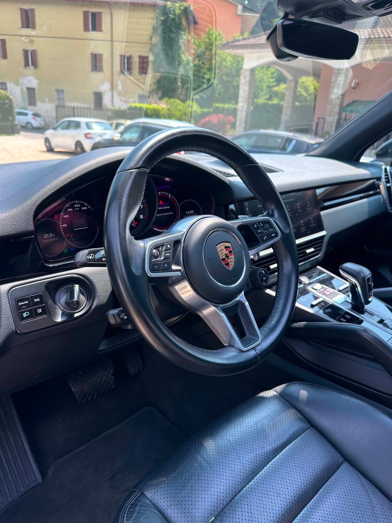 Porsche CAYENNE 3.0 V6 PANO BOSE KMCERT UNICOPR