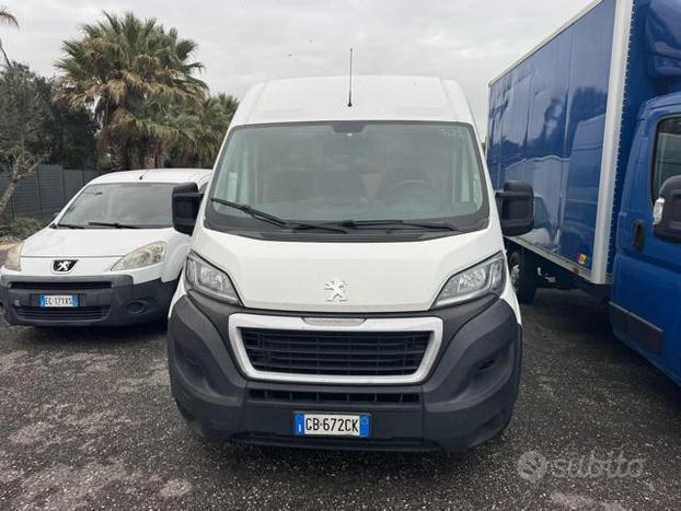 PEUGEOT Boxer 330 2.2 BlueHDi 140 S&S PM-TM Furgon