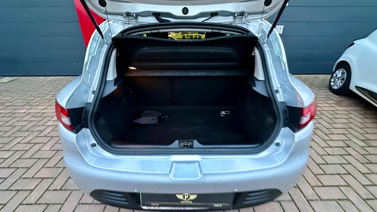 Renault Clio TCe 12V 90 CV GPL 5 porte Business