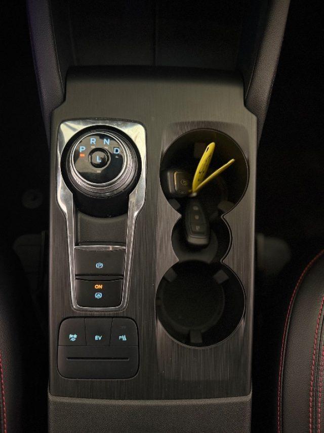 FORD Kuga 2.5 Plug In Hybrid 225 CV CVT 2WD Connect