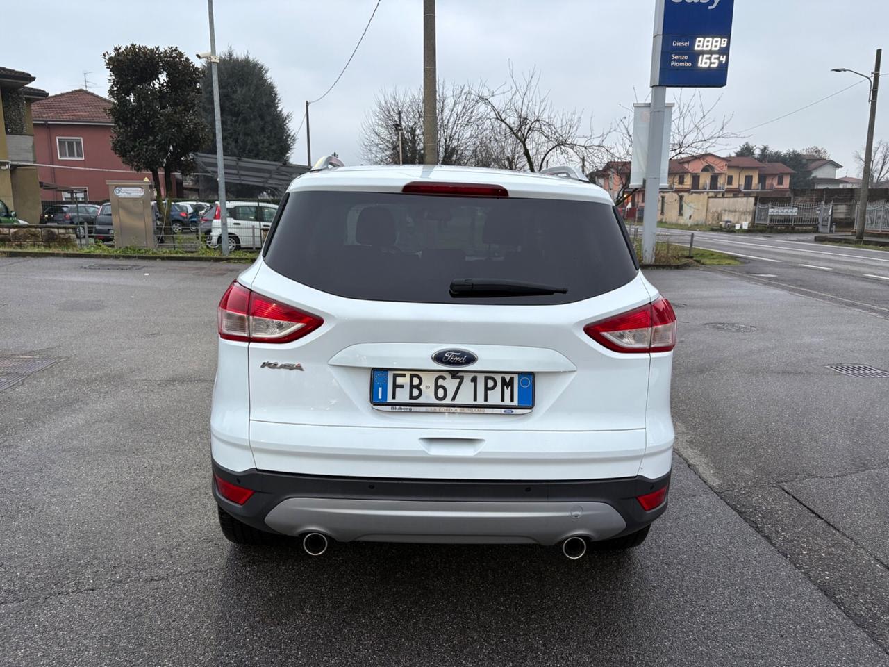 Ford Kuga 2.0 TDCI 150 CV S&S 4WD Powershift Titanium