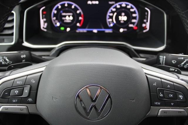 Volkswagen Taigo 1.5 tsi R-Line 150cv dsg Con TETTO APRIBILE