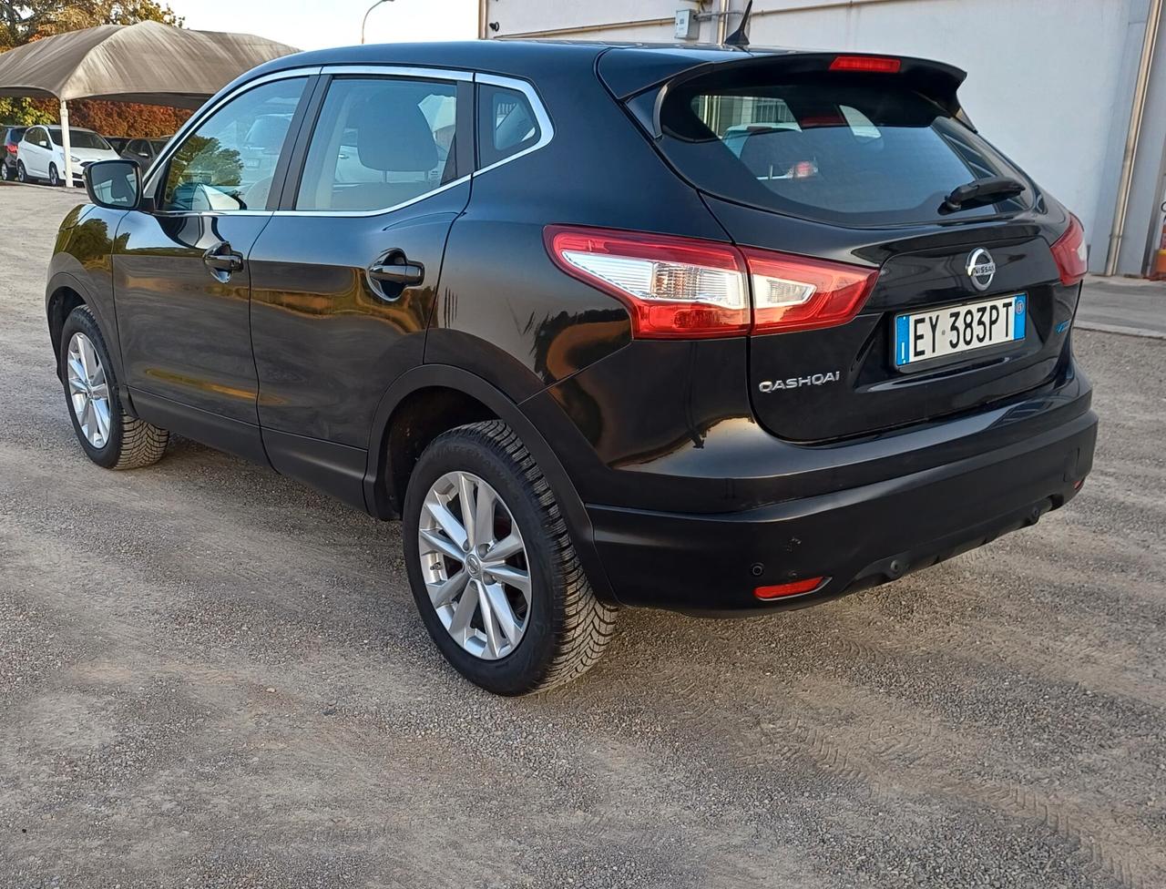 Nissan Qashqai 1.5 dCi Visia