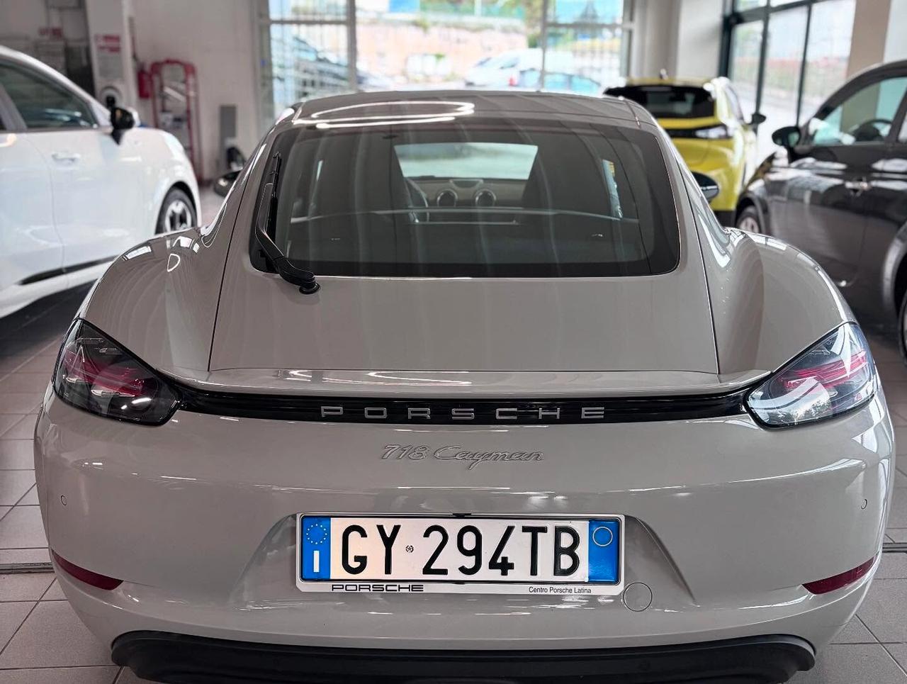 Porsche 718 Spyder Cayman 2.0