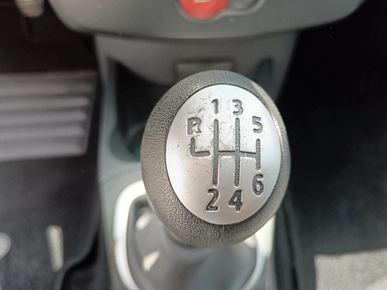 Renault Clio 1.5 DCI 85CV SPORTOUR NAVI