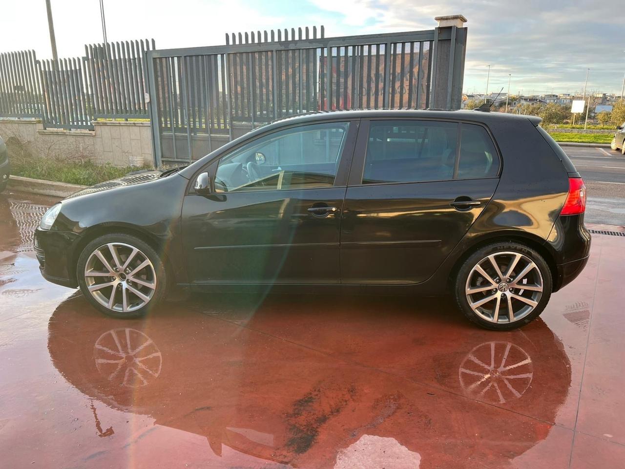 Volkswagen Golf 1.9 TDI DPF 5p. GT Sport