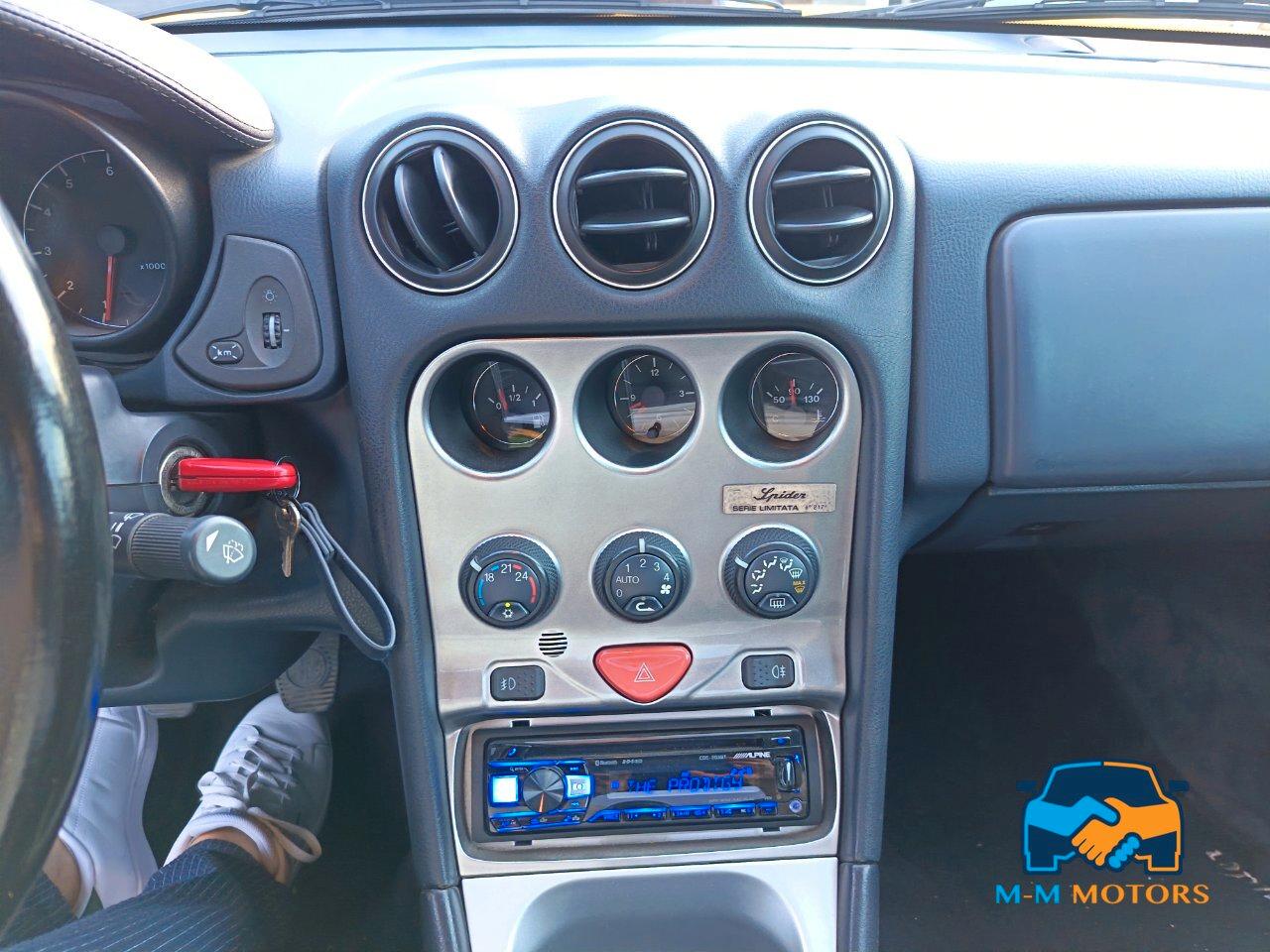 Alfa Romeo Spider 2.0 ts 16v L Limited Edition