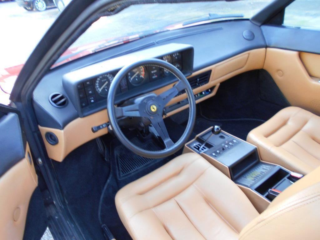 FERRARI Mondial 8