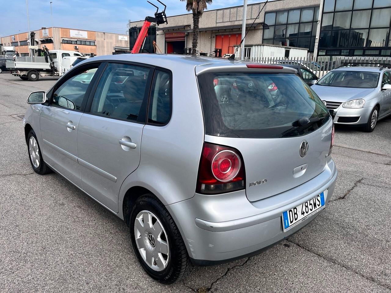 Volkswagen Polo 5p. Comfortline