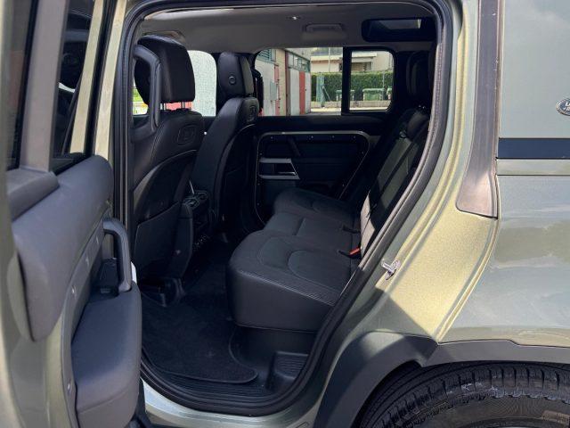 LAND ROVER Defender 110 3.0 l6 400 CV AWD Auto First Edition Gancio