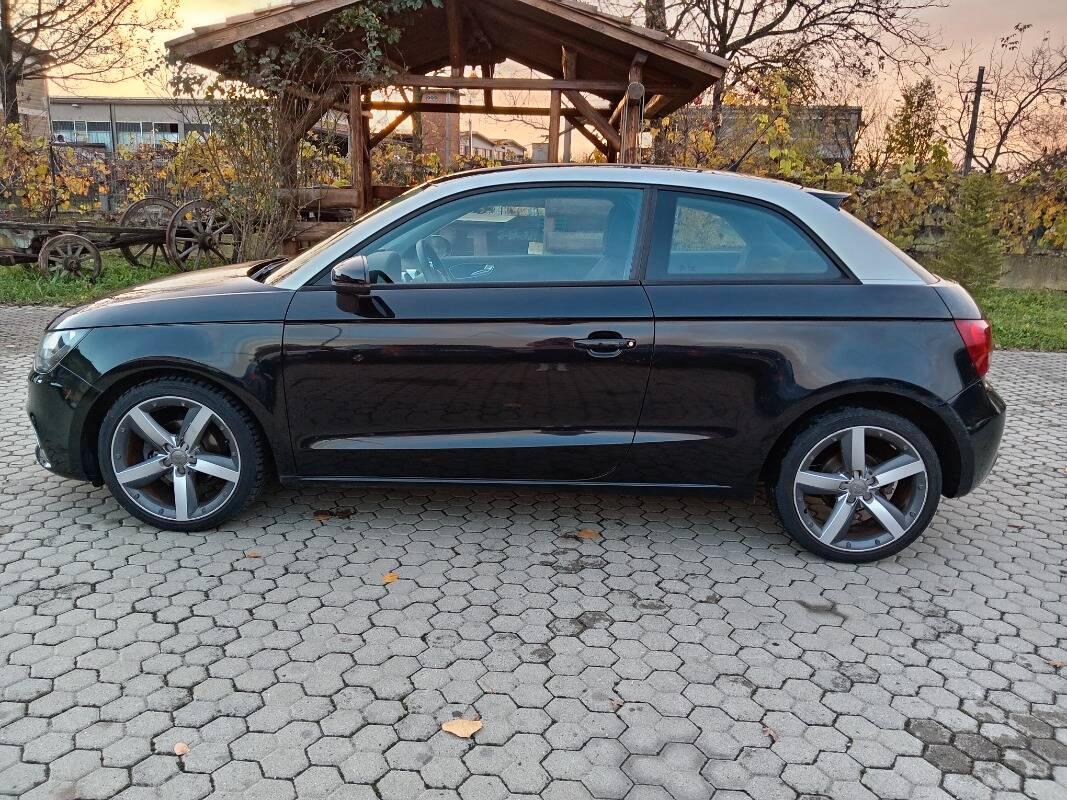 Audi A1 1.2 tfsi Attraction c clima