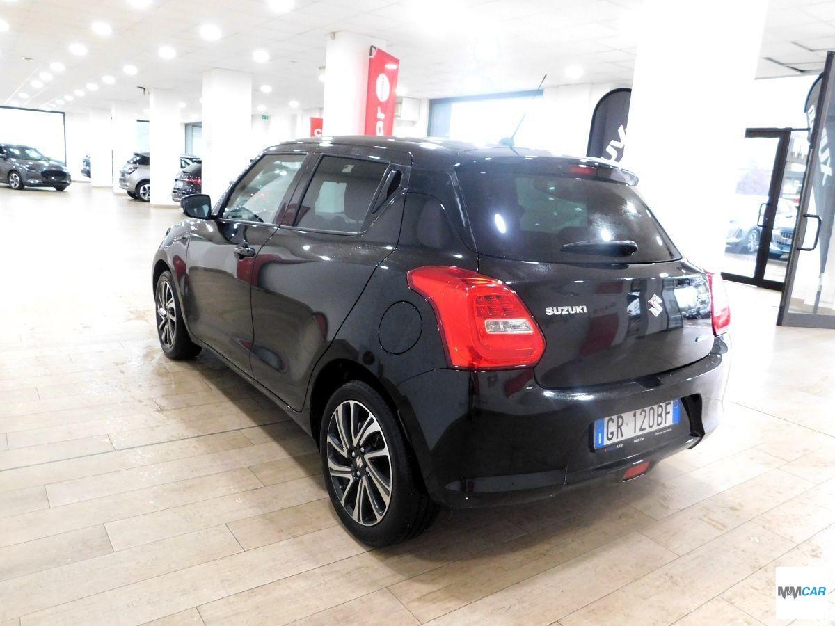 SUZUKI - Swift - 1.2 Hybrid Top