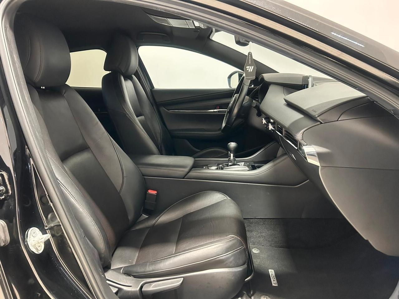 Mazda3 2.0L e-Skyactiv-G 150 CV M Hybrid Exclusive