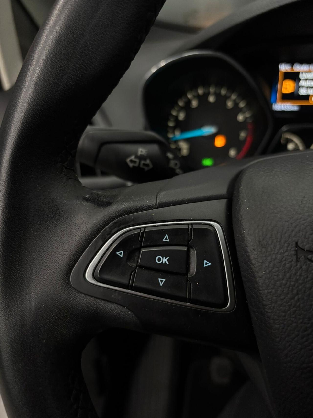 Ford C-Max 1.6 120CV GPL Titanium