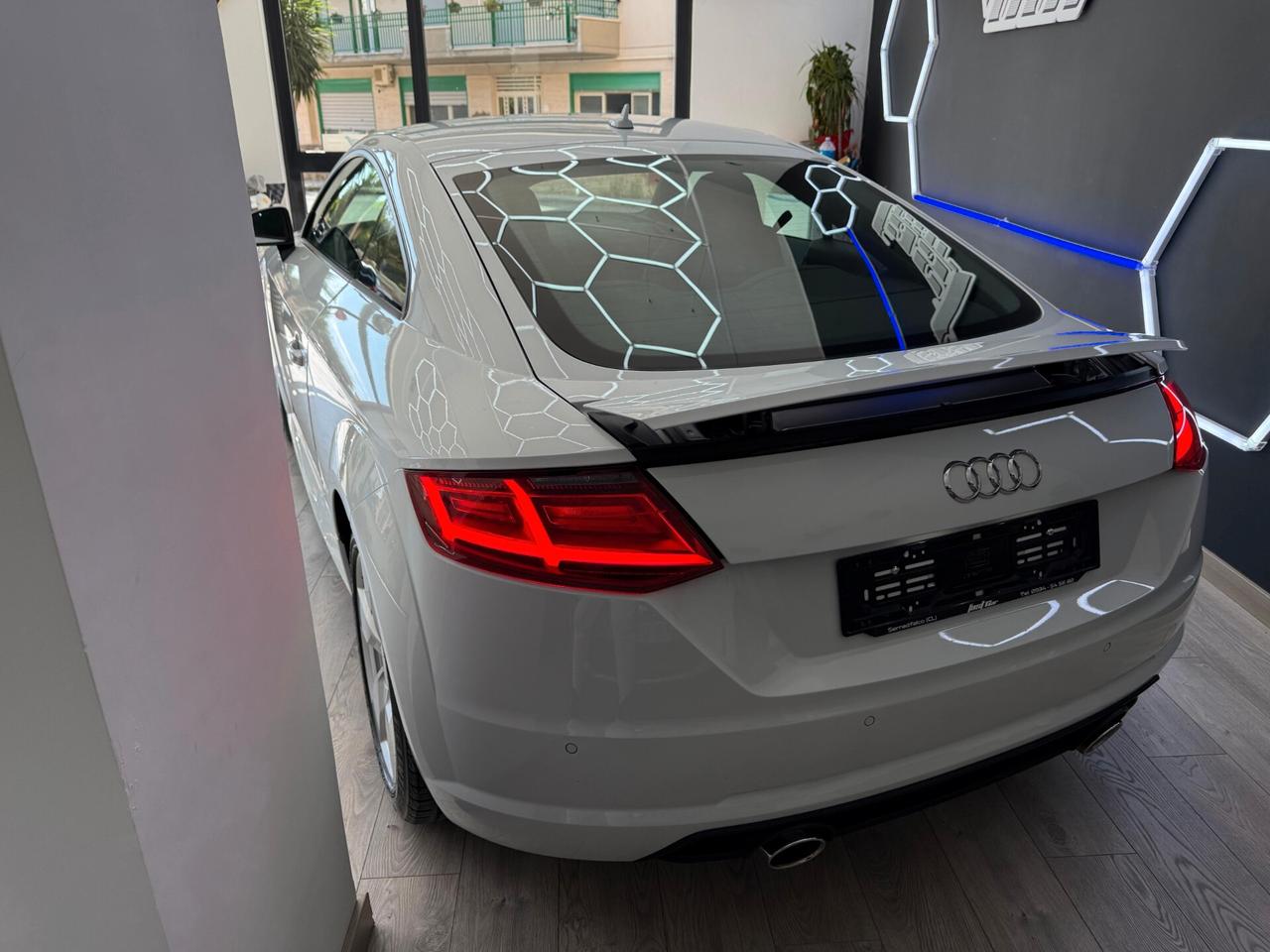 Audi TT Coupé 2.0 TDI ultra