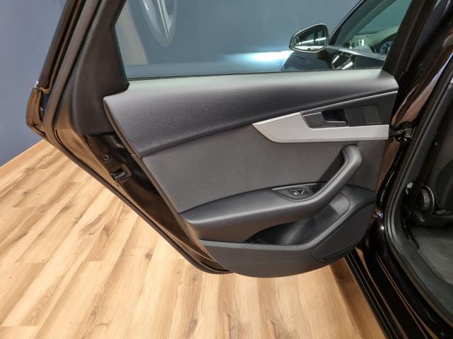 AUDI A4 Avant 30 TDI/136 CV S tronic Business Advanced