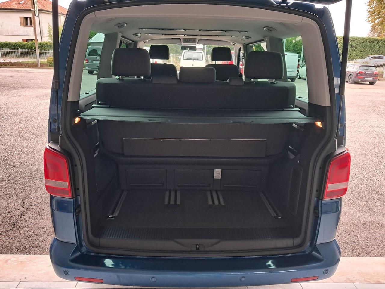 VOLKSWAGEN T5 MULTIVAN 2.0 TDI 140 CV AUTOCARAVAN