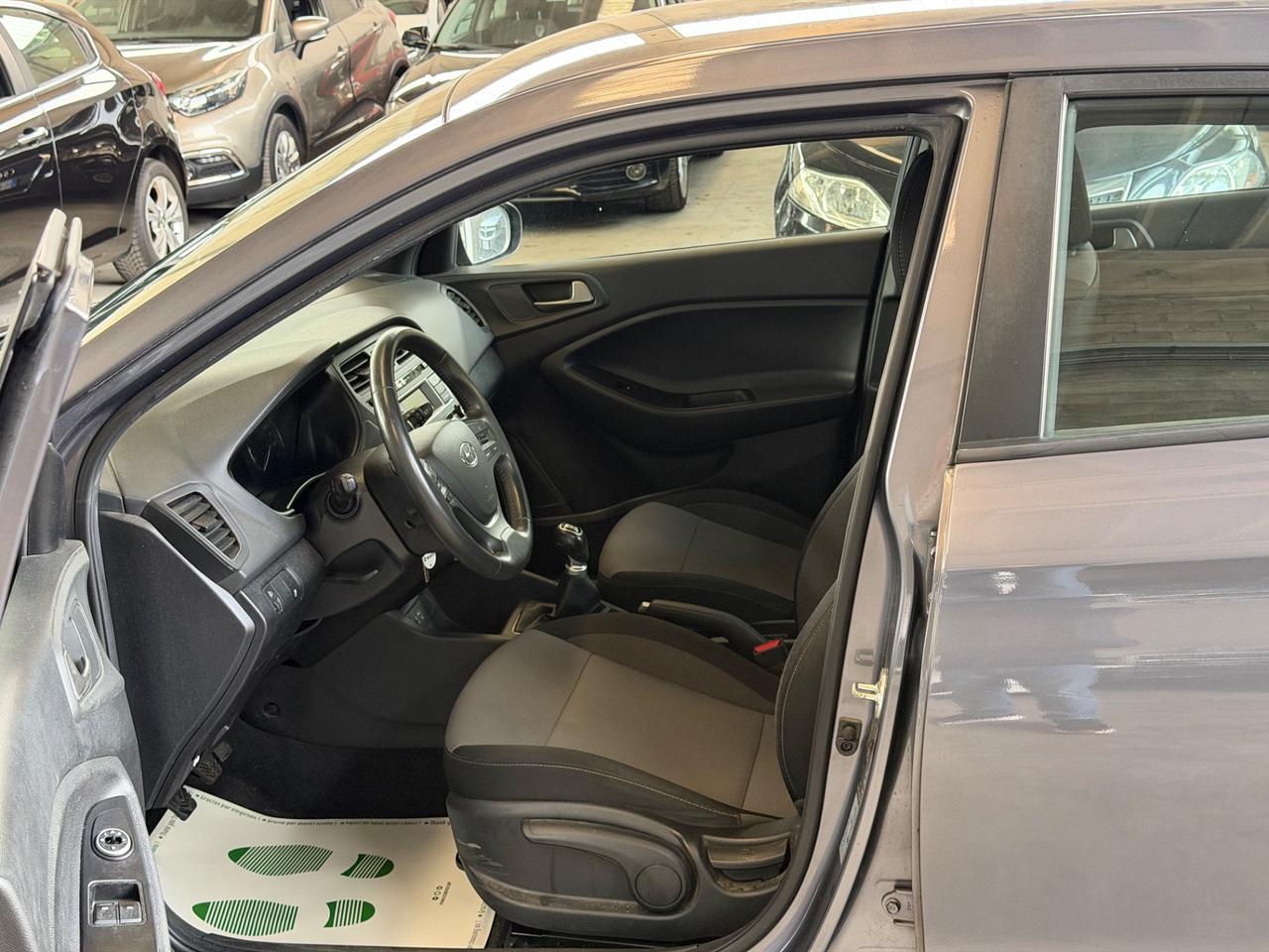 Hyundai i20 1.2 84 CV 5 porte Comfort
