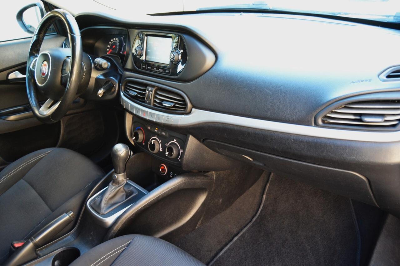Fiat Tipo 1.6 Mjt S&S DCT SW Easy