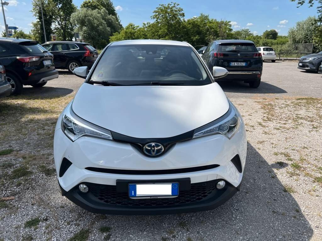 Toyota C-HR 1.8 Hybrid E-CVT Lounge