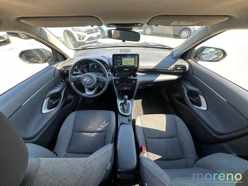 Toyota Yaris Cross 1.5h Business fwd 116 CV e-cvt