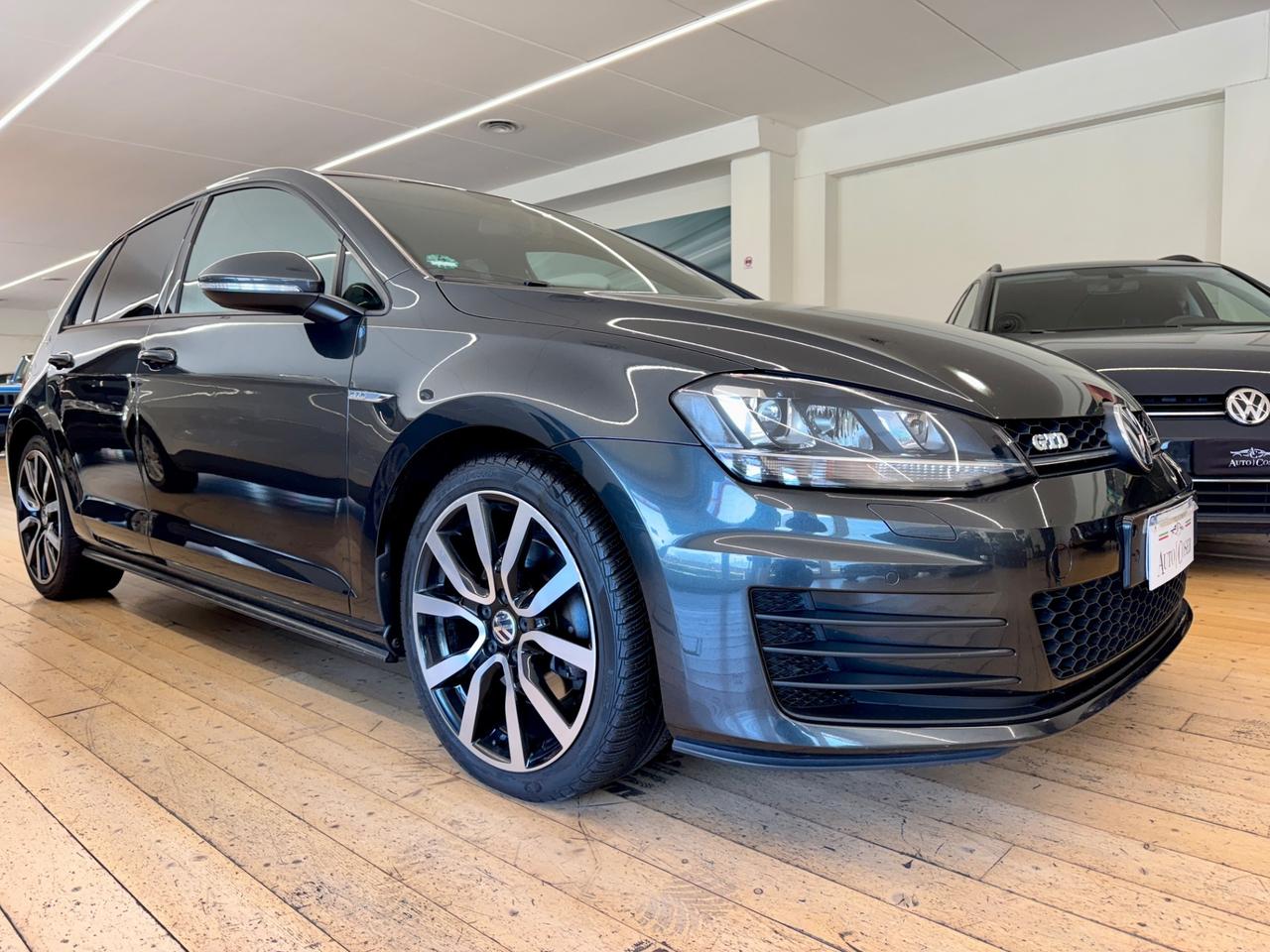 Volkswagen Golf GTD - SOLO 130.000 KM - SPORT FULL
