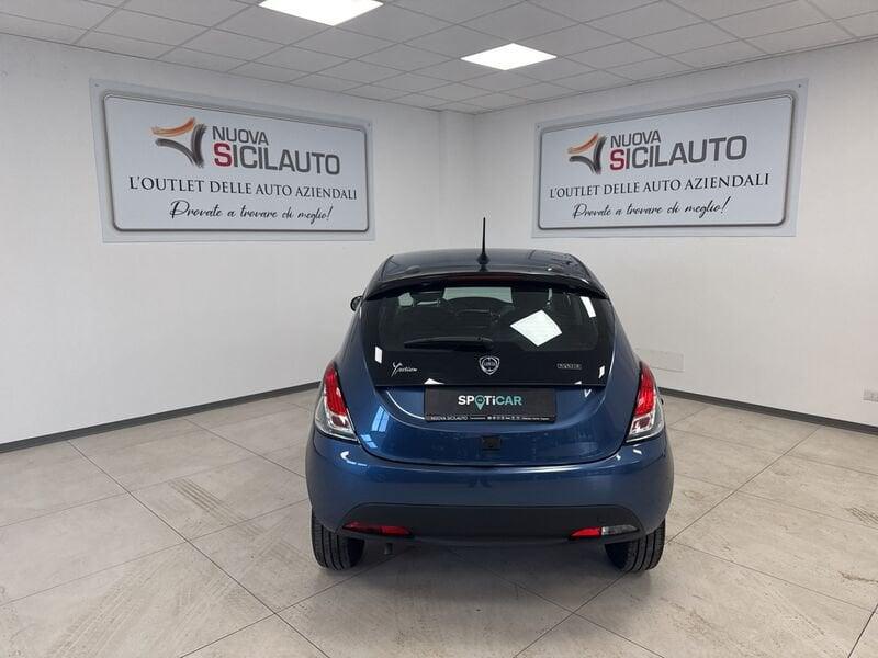 Lancia Ypsilon III 2021 1.0 firefly hybrid Gold s&s 70cv