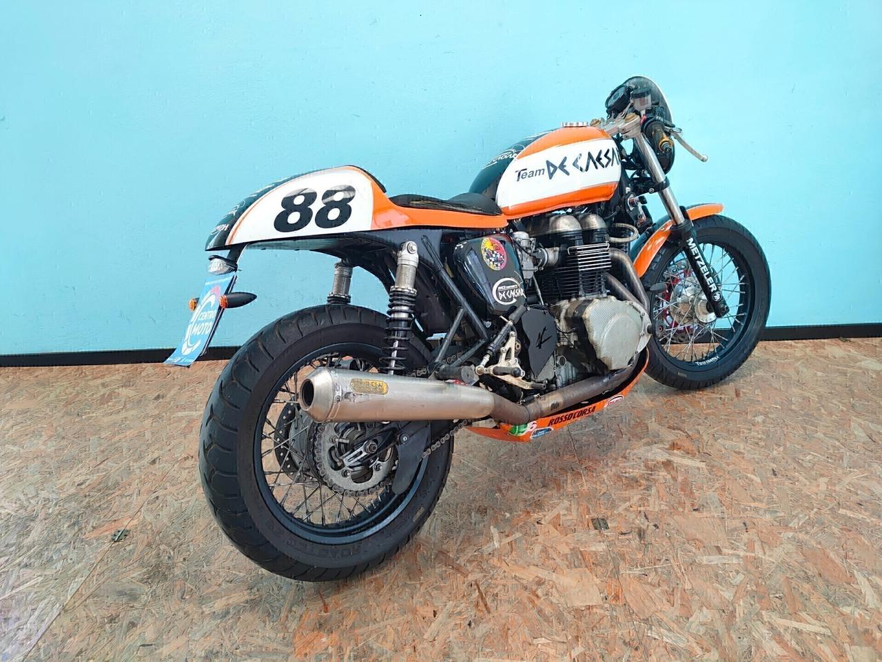 Triumph Thruxton CUP - Regina delle Cafe Racer