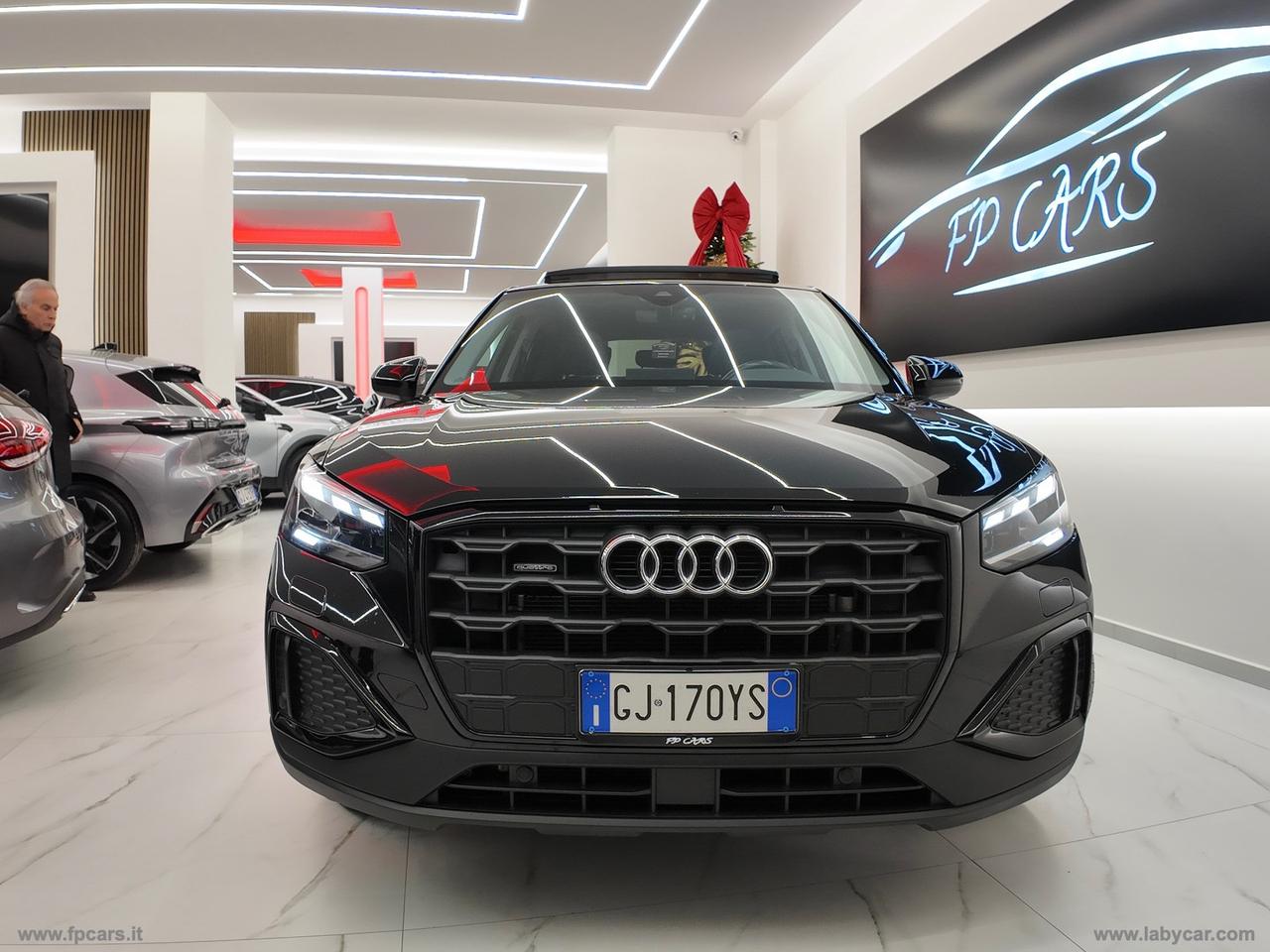 AUDI Q2 35 TDI quattro S tr. Identity Black