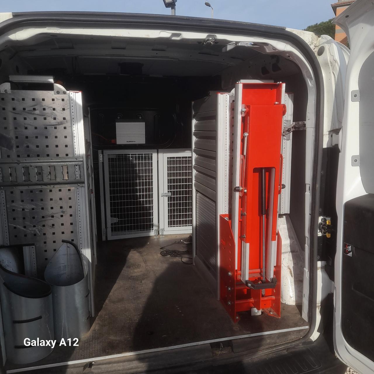 FIAT DOBLO OFFICINA MOBILE NO BLOCCHI TRAFFICO!